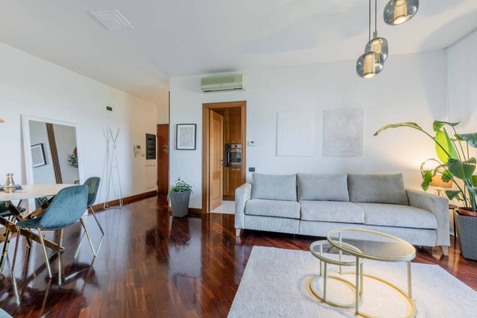 Luxury Boutique Apartment Fiumicino Buitenkant foto